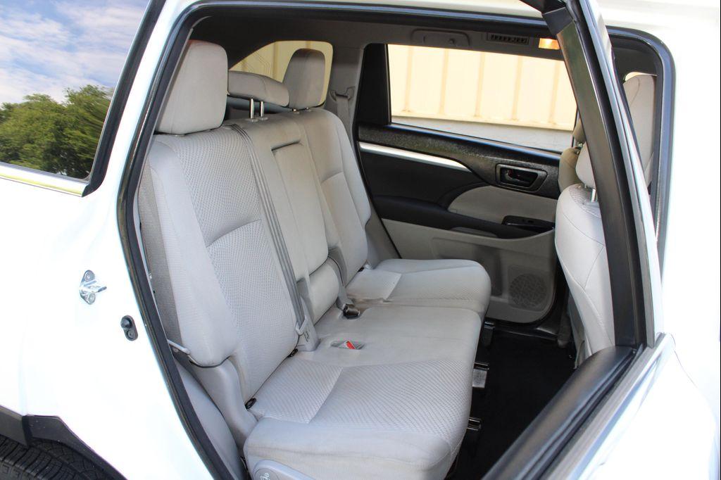 used 2018 Toyota Highlander car, priced at $17,999