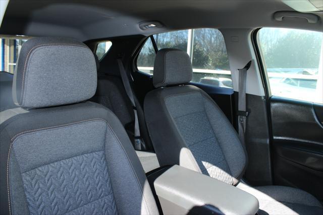 used 2022 Chevrolet Equinox car, priced at $15,999