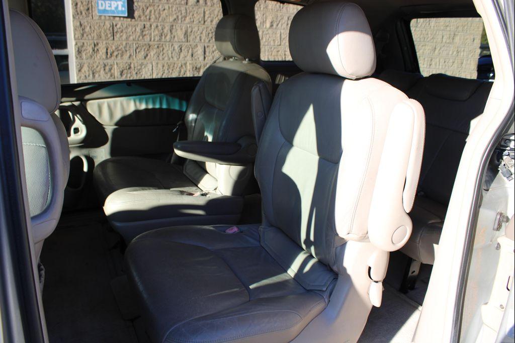 used 2004 Toyota Sienna car, priced at $3,500