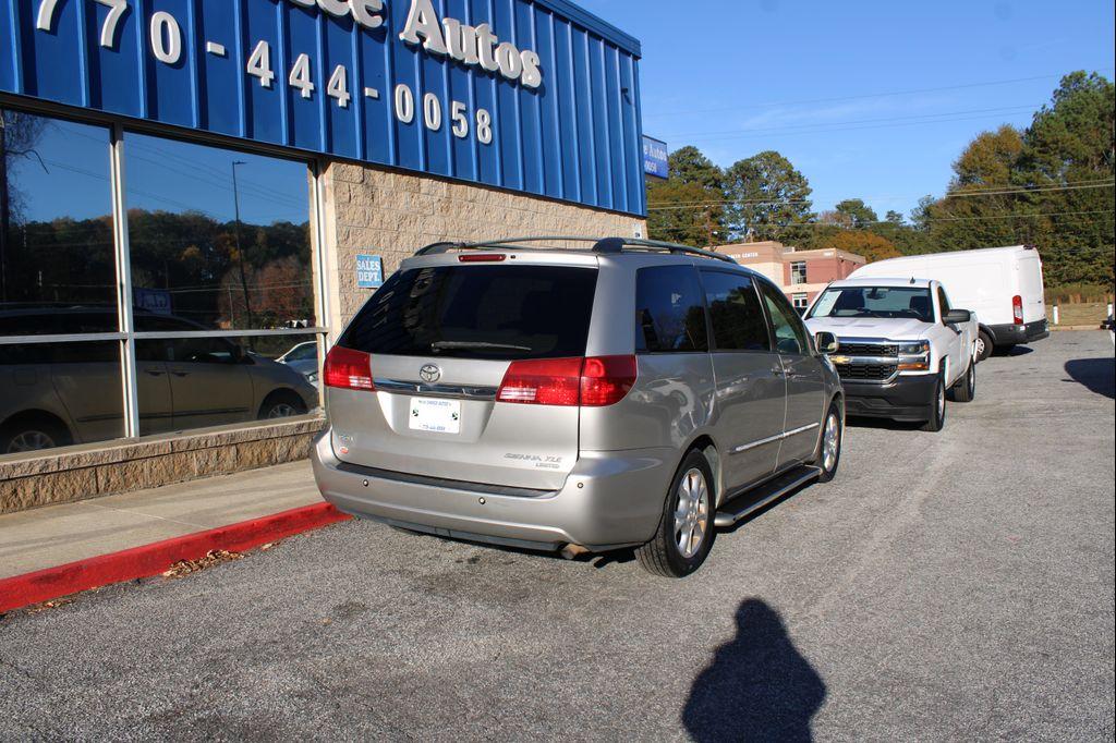 used 2004 Toyota Sienna car, priced at $3,500