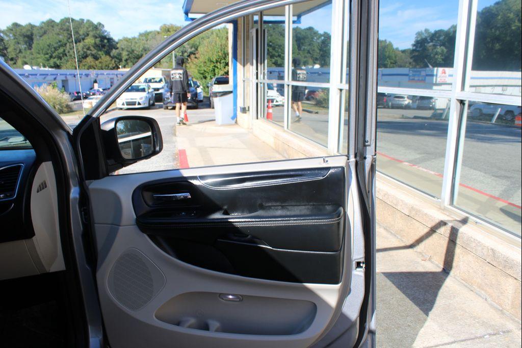 used 2018 Dodge Grand Caravan car, priced at $8,999