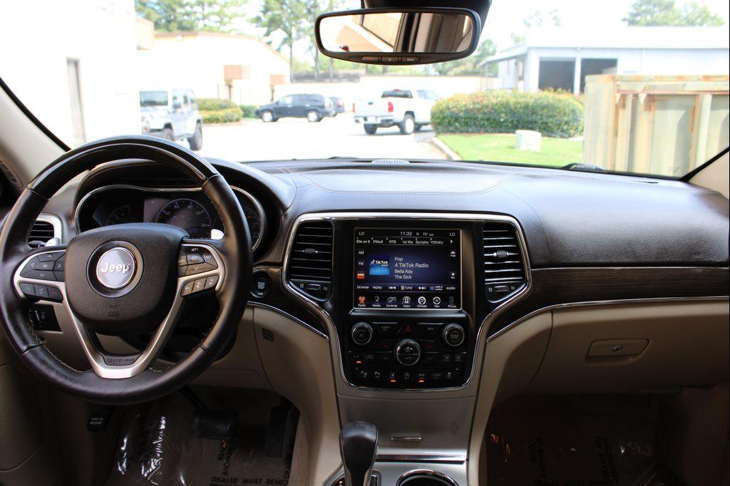 used 2017 Jeep Grand Cherokee car, priced at $15,999