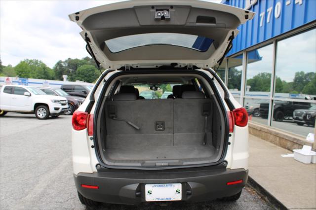 used 2011 Chevrolet Traverse car, priced at $4,999