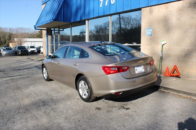 used 2022 Chevrolet Malibu car, priced at $13,999