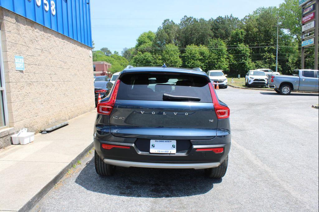 used 2022 Volvo XC40 car, priced at $15,999