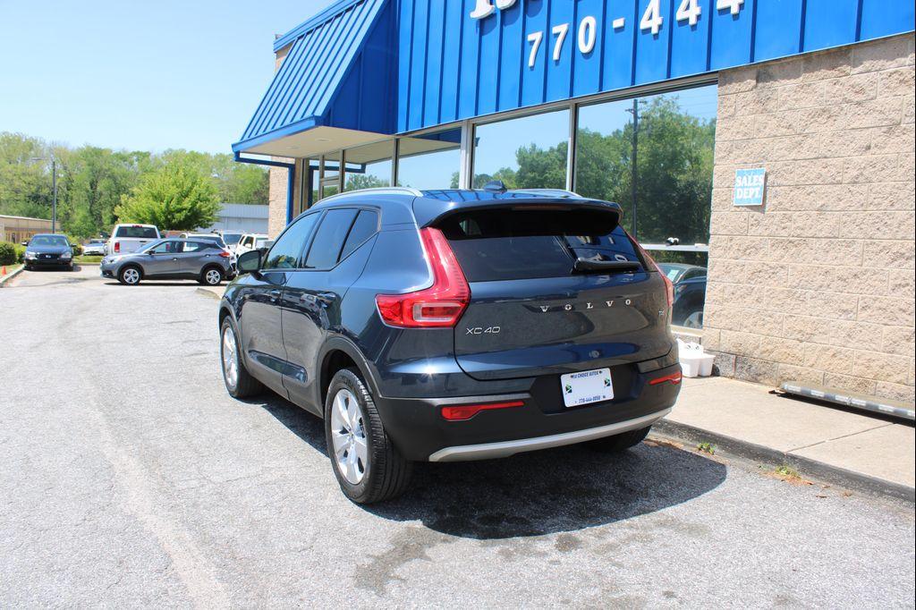 used 2022 Volvo XC40 car, priced at $15,999