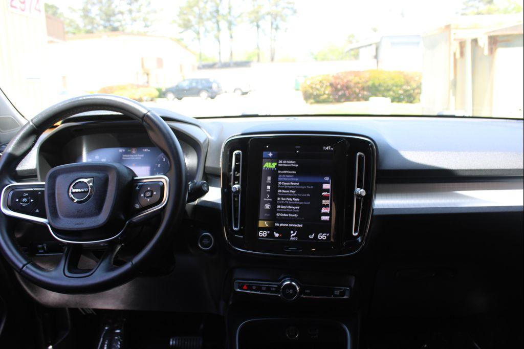 used 2022 Volvo XC40 car, priced at $15,999