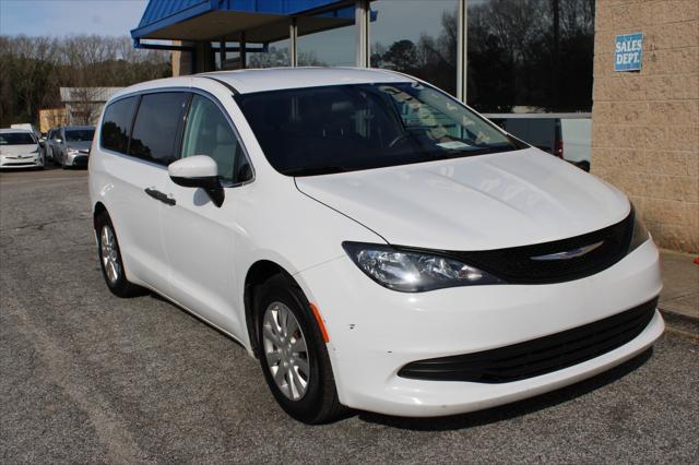 used 2019 Chrysler Pacifica car, priced at $17,999