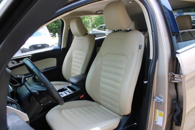 used 2021 Ford Edge car, priced at $15,999