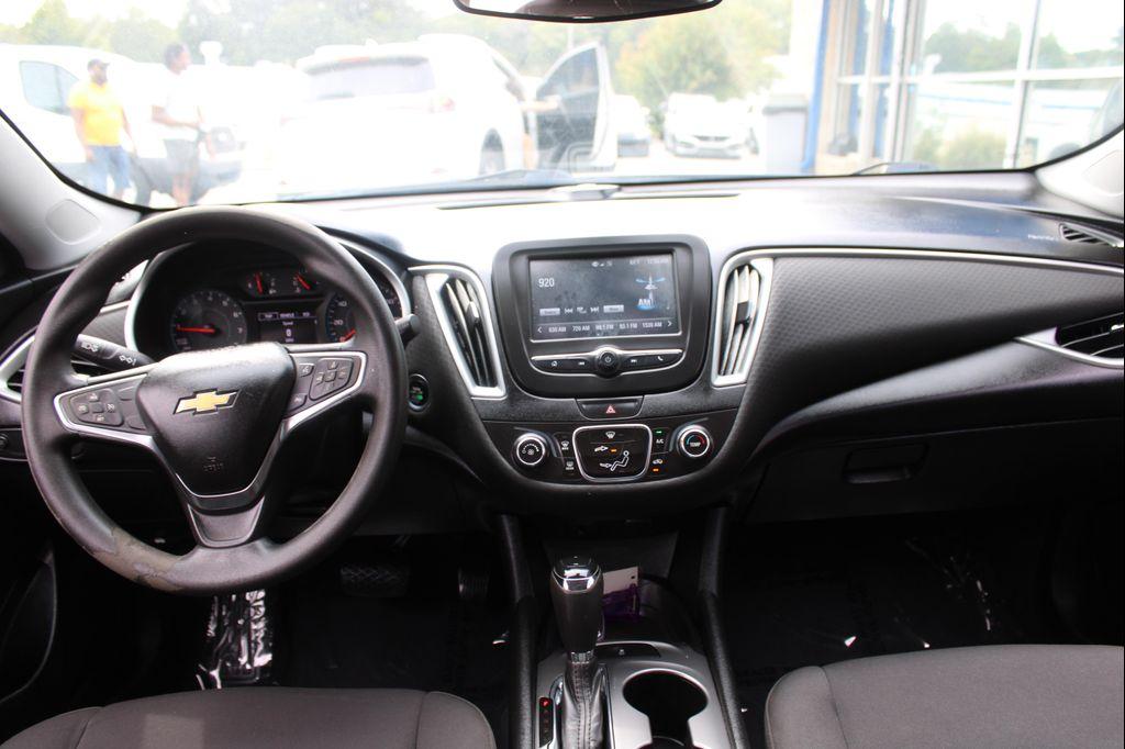 used 2018 Chevrolet Malibu car, priced at $8,999