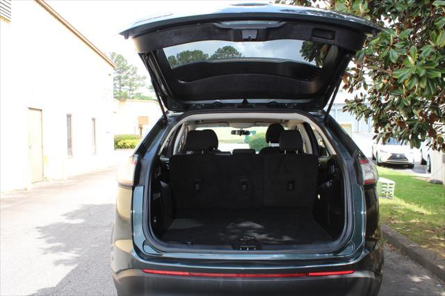 used 2015 Ford Edge car, priced at $8,999