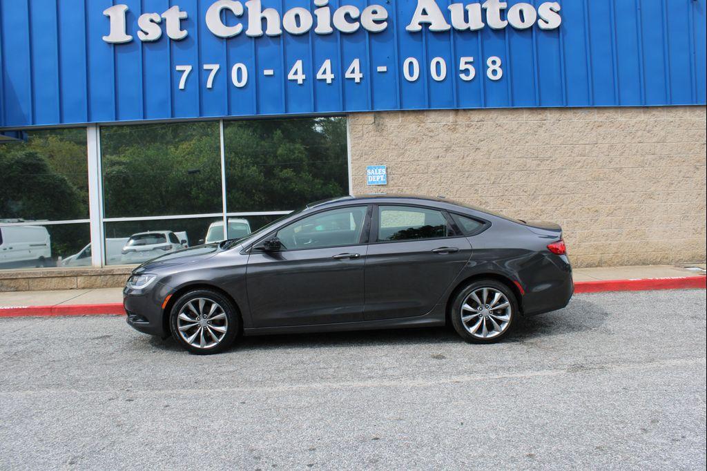 used 2016 Chrysler 200 car, priced at $7,999