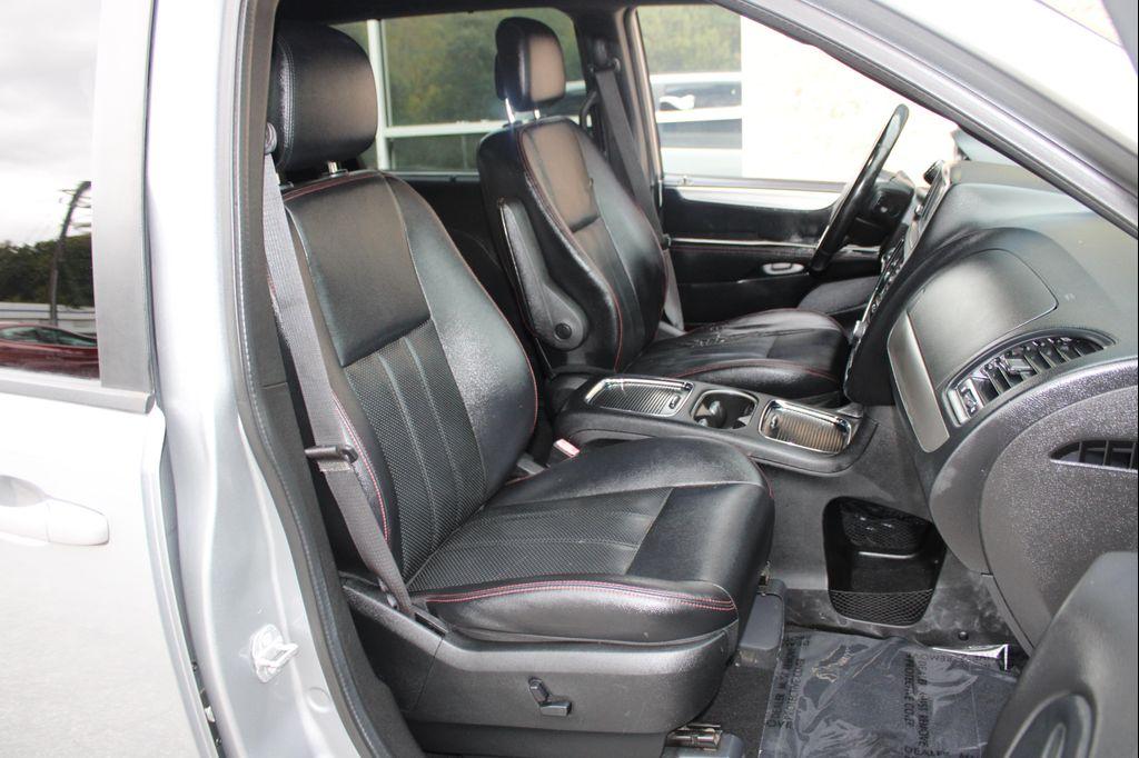 used 2019 Dodge Grand Caravan car, priced at $8,888