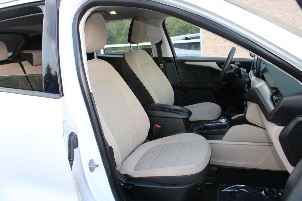 used 2022 Ford Escape car, priced at $16,999