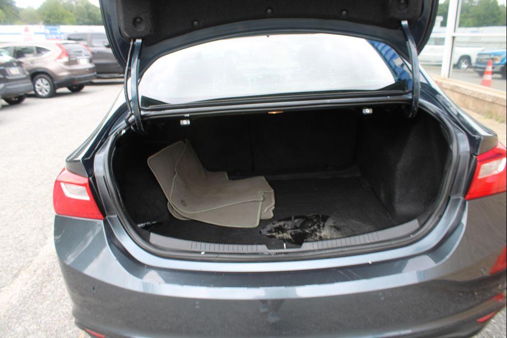 used 2020 Chevrolet Malibu car, priced at $9,999