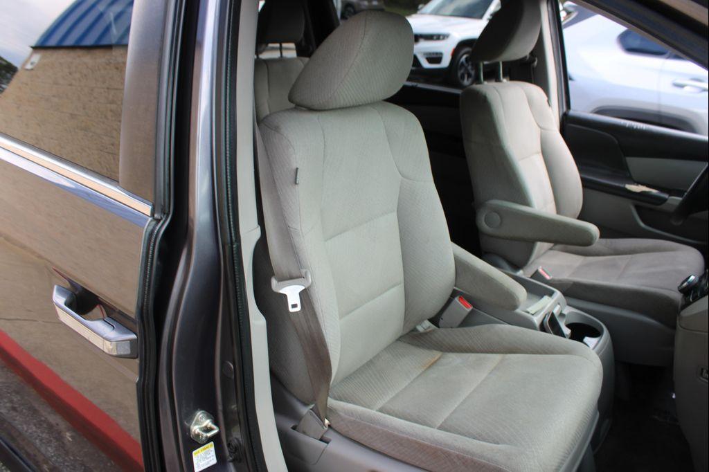 used 2015 Honda Odyssey car, priced at $9,999