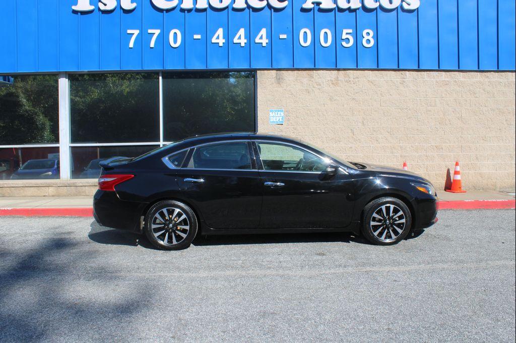 used 2018 Nissan Altima car, priced at $10,000