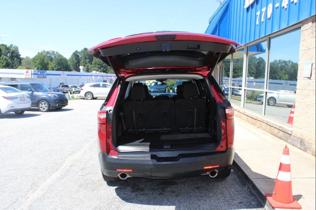 used 2020 Chevrolet Traverse car, priced at $16,999