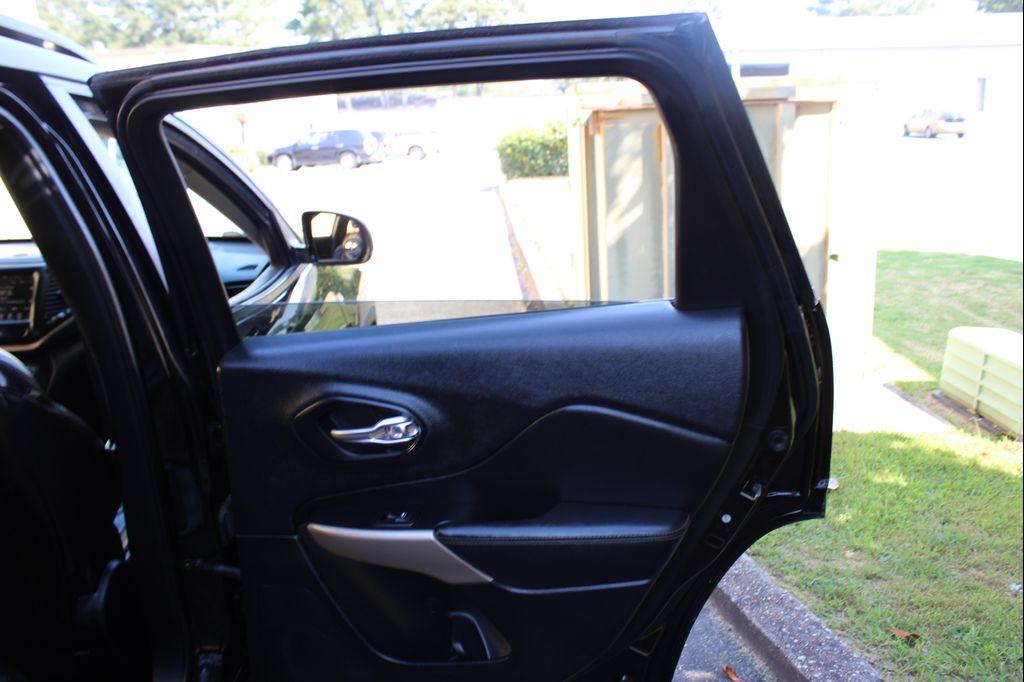 used 2017 Jeep Cherokee car, priced at $9,999