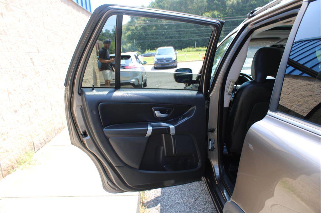 used 2008 Volvo XC90 car, priced at $4,999