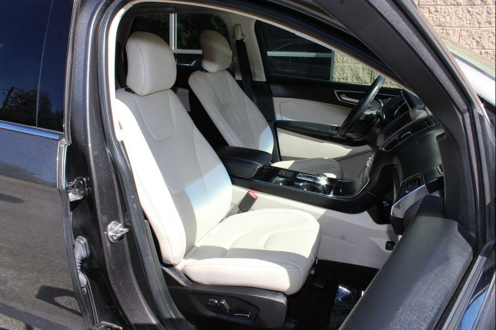 used 2019 Ford Edge car, priced at $12,999