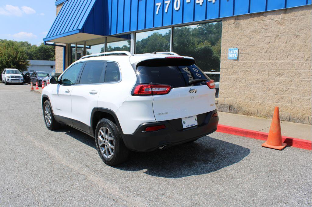 used 2018 Jeep Cherokee car, priced at $12,999
