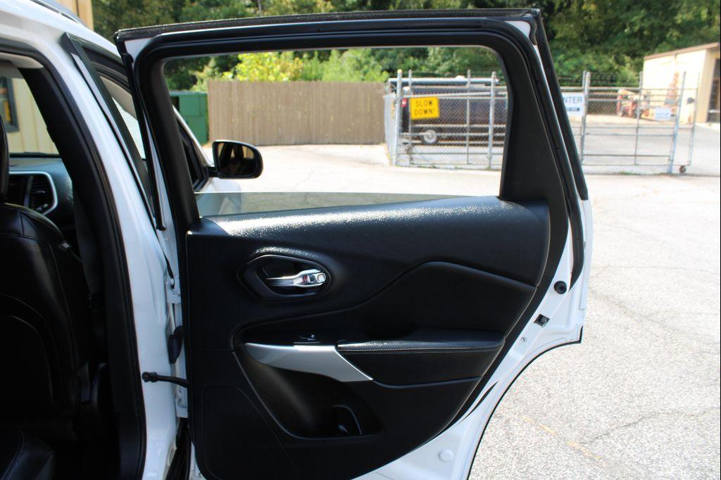 used 2018 Jeep Cherokee car, priced at $12,999