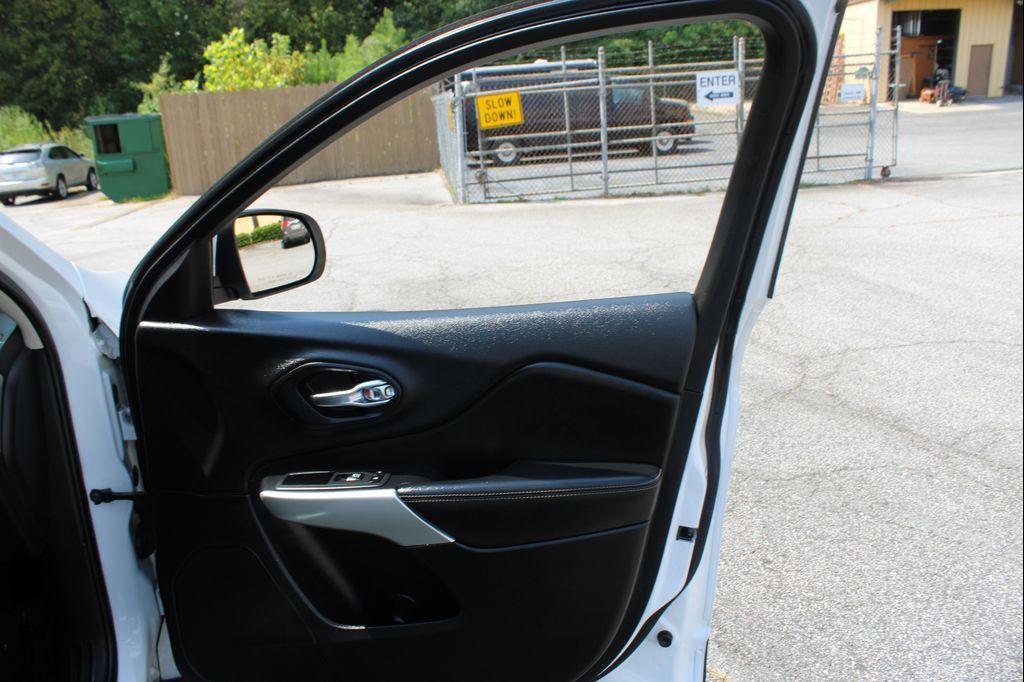 used 2018 Jeep Cherokee car, priced at $12,999