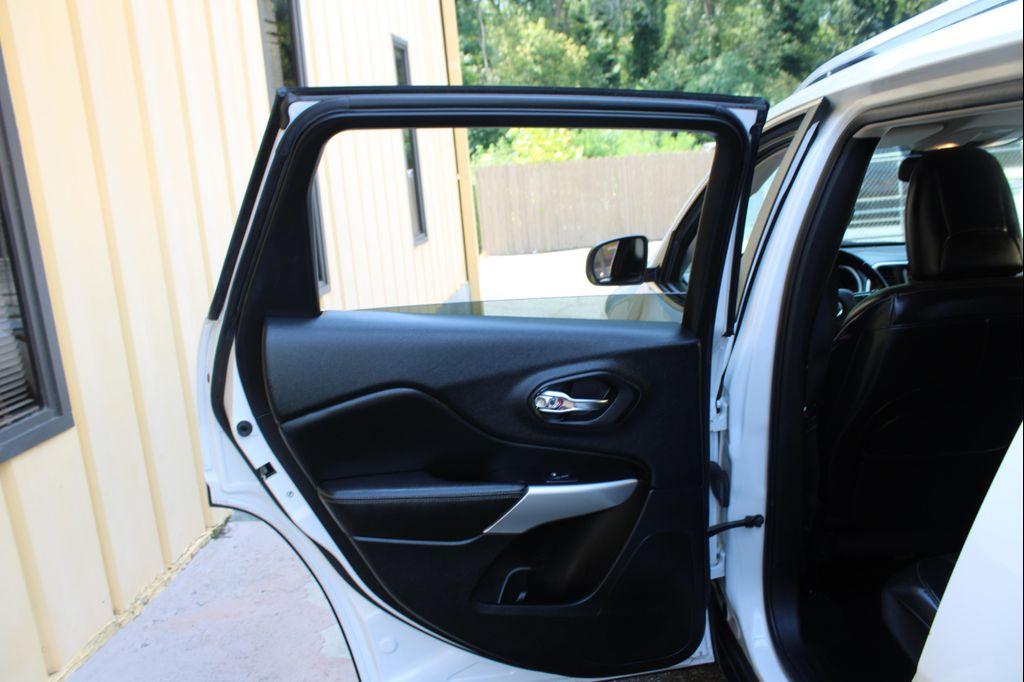 used 2018 Jeep Cherokee car, priced at $12,999