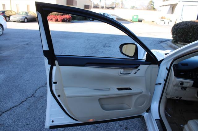 used 2014 Lexus ES 350 car, priced at $16,999