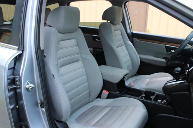 used 2018 Honda CR-V car, priced at $15,999