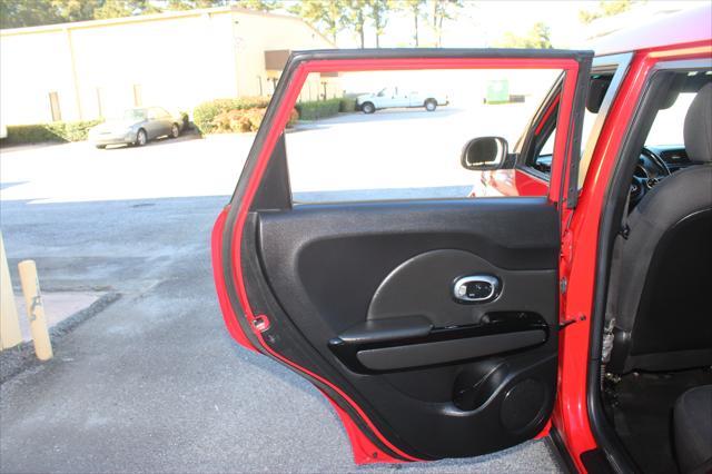 used 2015 Kia Soul car, priced at $7,999