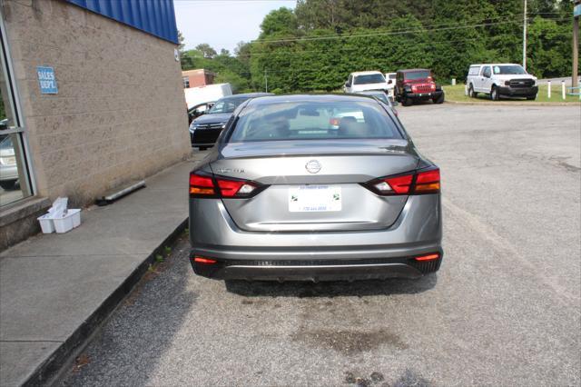 used 2022 Nissan Altima car, priced at $13,999