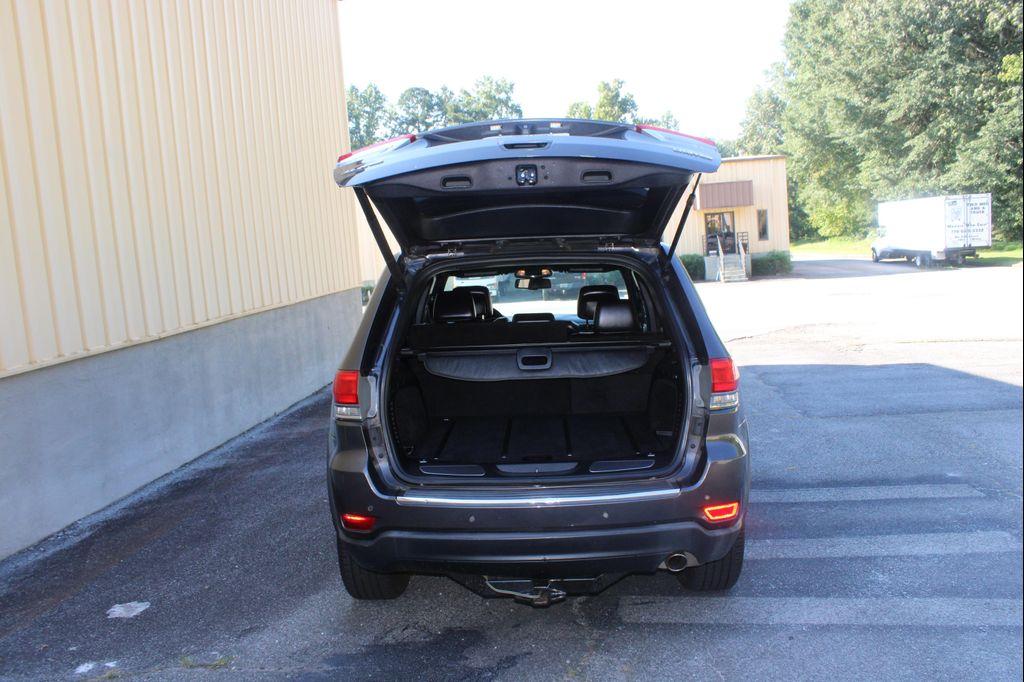 used 2015 Jeep Grand Cherokee car, priced at $9,999