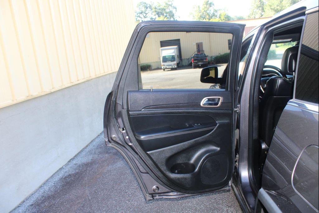 used 2015 Jeep Grand Cherokee car, priced at $9,999