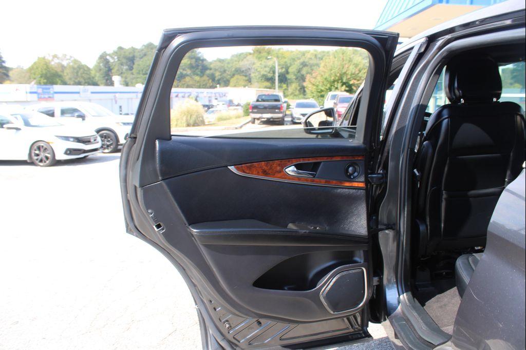 used 2020 Lincoln Nautilus car, priced at $17,999