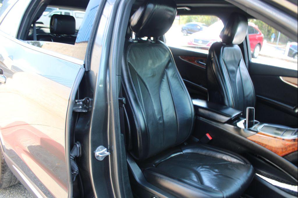 used 2020 Lincoln Nautilus car, priced at $17,999