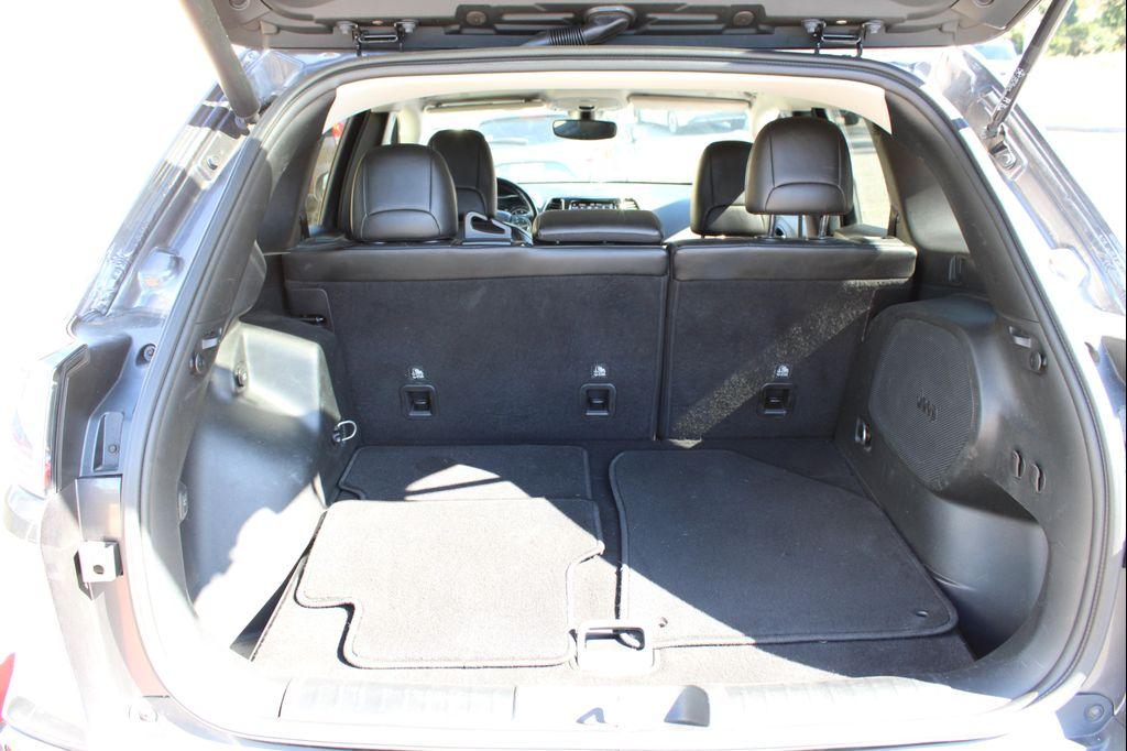 used 2020 Jeep Cherokee car, priced at $12,999