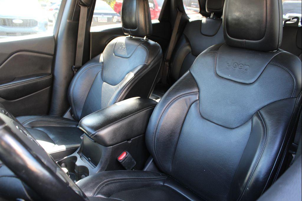 used 2020 Jeep Cherokee car, priced at $12,999