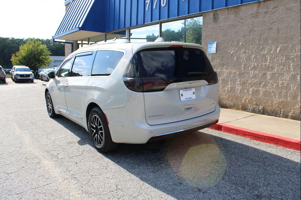 used 2017 Chrysler Pacifica car, priced at $9,999