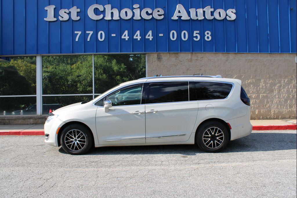 used 2017 Chrysler Pacifica car, priced at $9,999