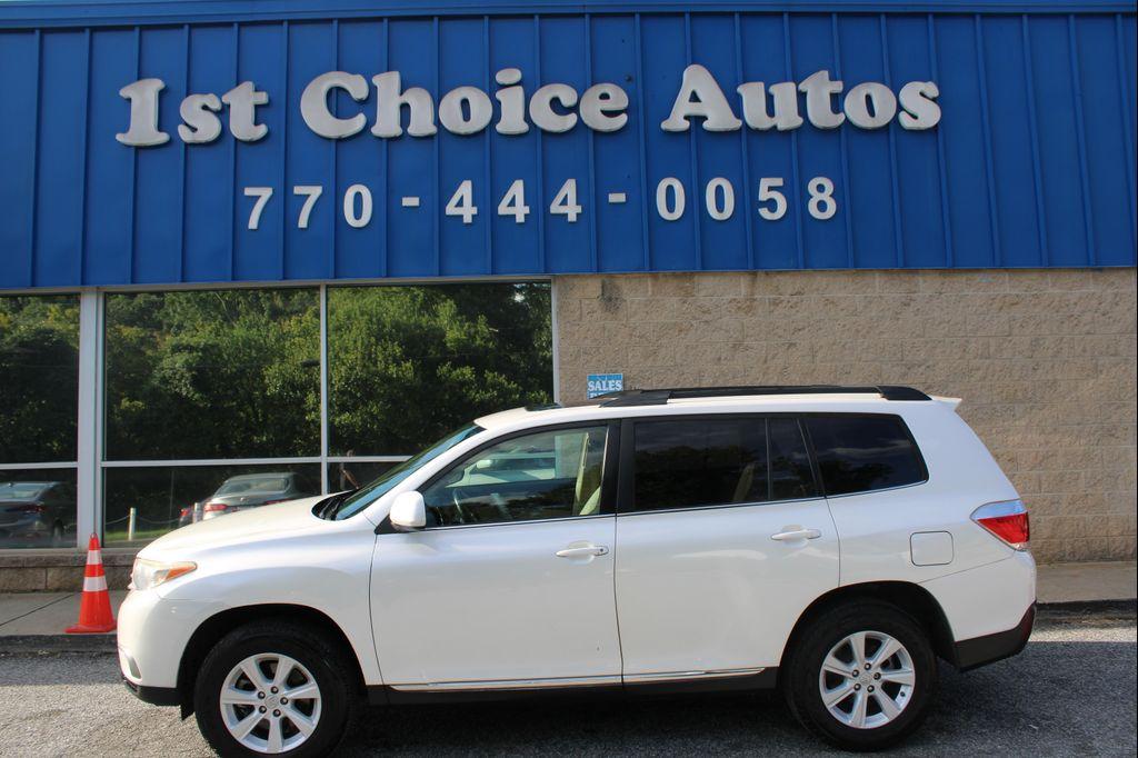 used 2012 Toyota Highlander car, priced at $9,898