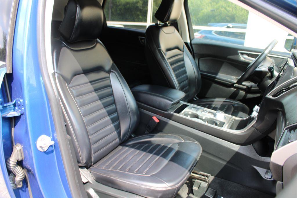 used 2022 Ford Edge car, priced at $15,999