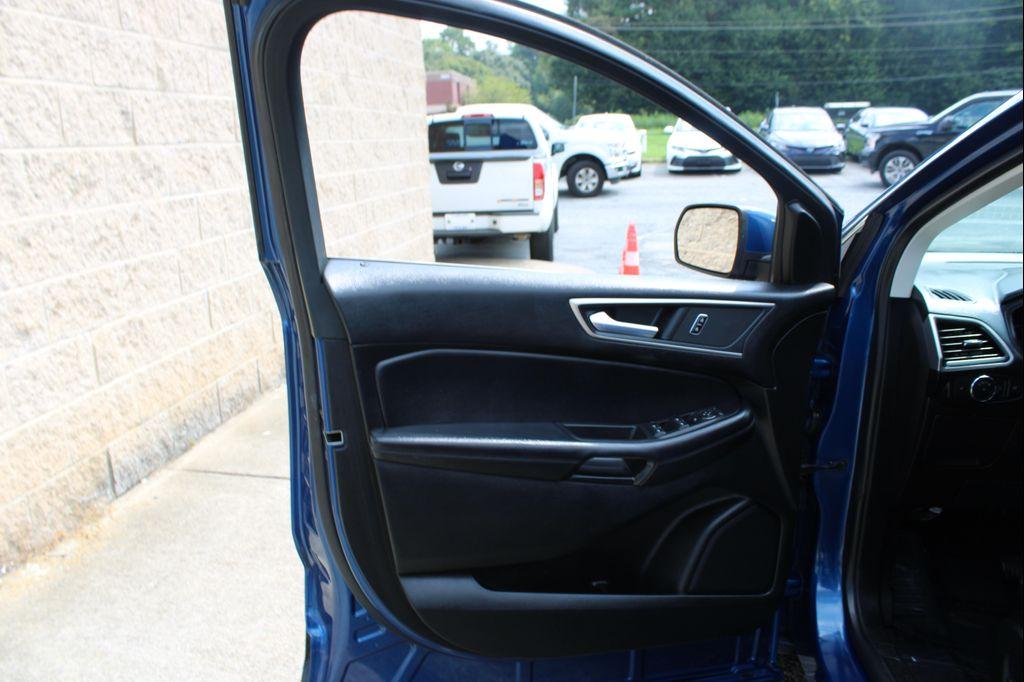 used 2022 Ford Edge car, priced at $15,999