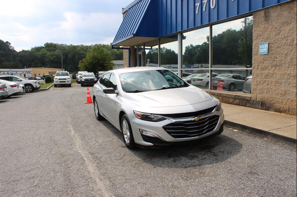 used 2020 Chevrolet Malibu car, priced at $10,999