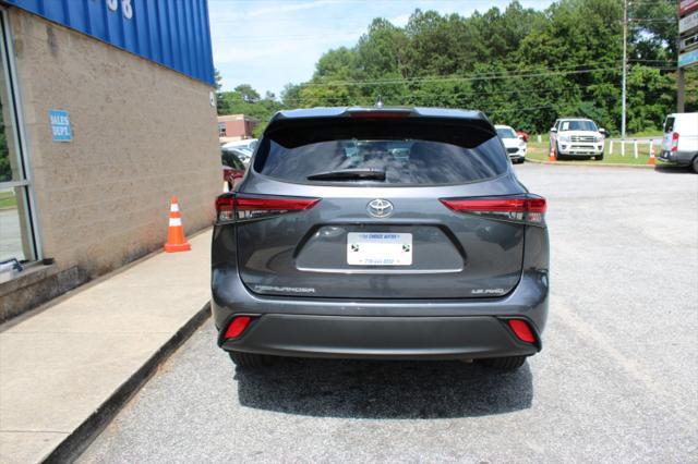 used 2020 Toyota Highlander car, priced at $24,999