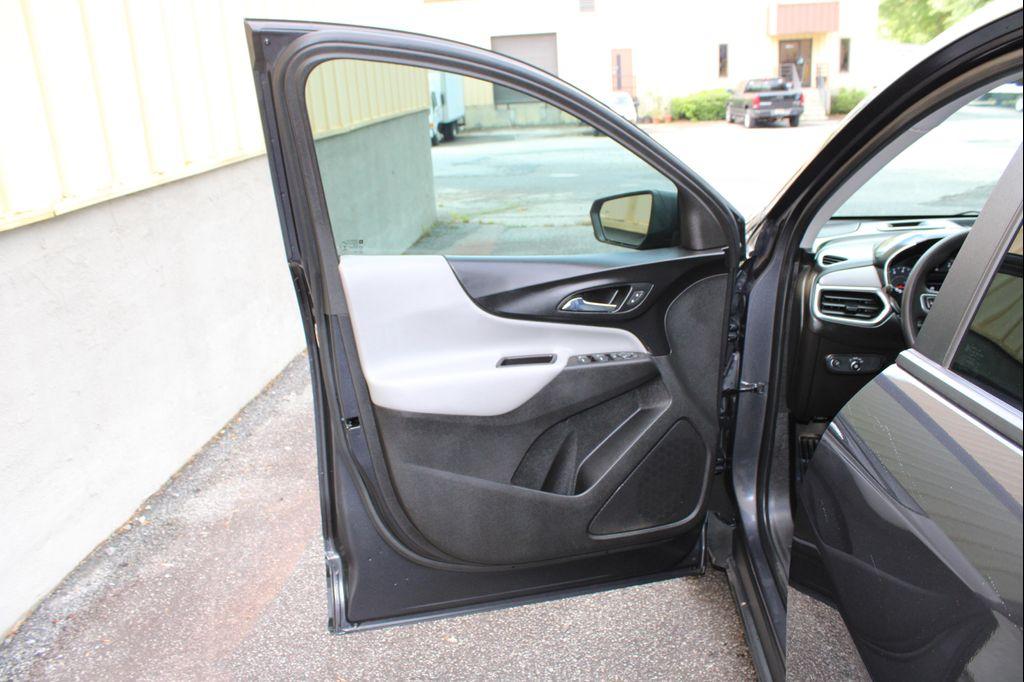 used 2022 Chevrolet Equinox car, priced at $14,999