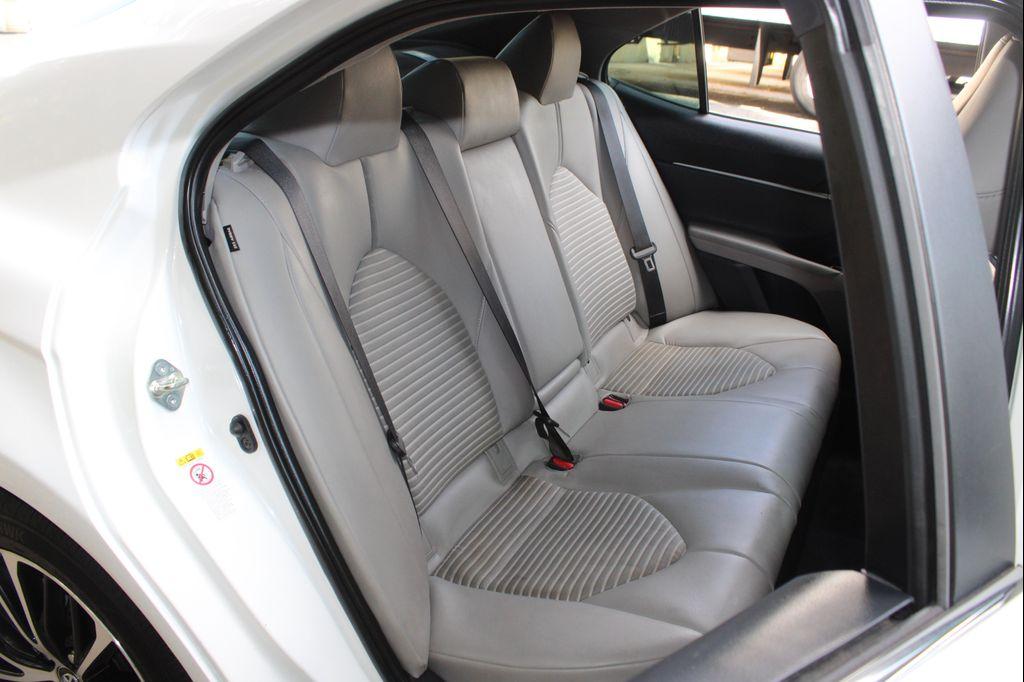 used 2018 Toyota Camry Hybrid car, priced at $15,999