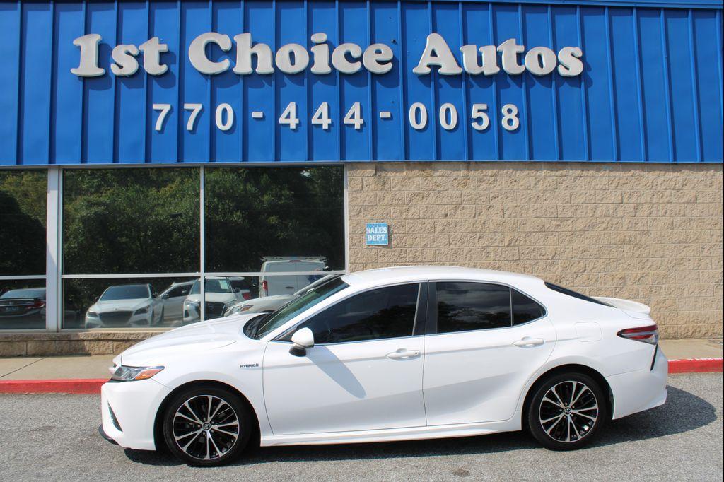 used 2018 Toyota Camry Hybrid car, priced at $15,999