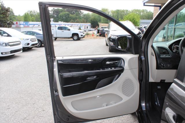 used 2019 Dodge Grand Caravan car, priced at $11,999